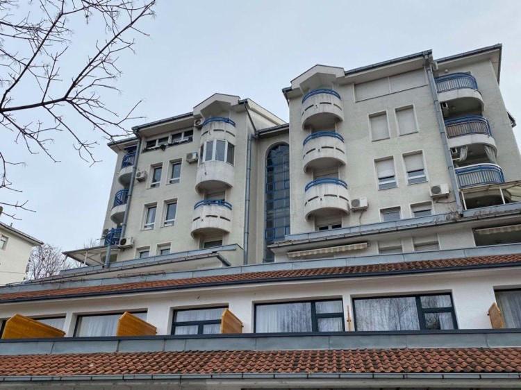 Super Seven Inn Belgrad Zewnętrze zdjęcie