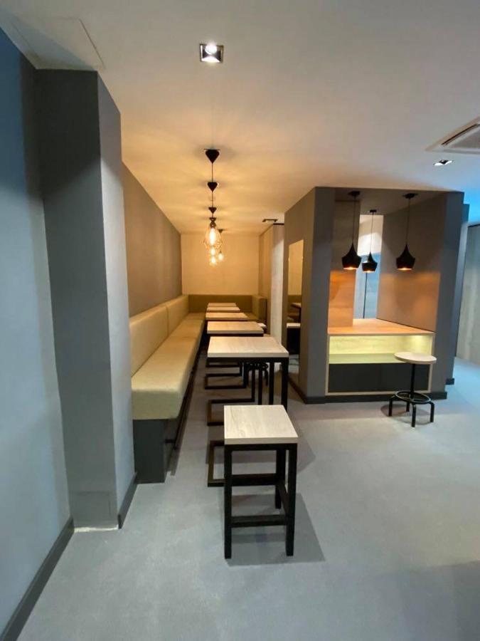 Super Seven Inn Belgrad Zewnętrze zdjęcie